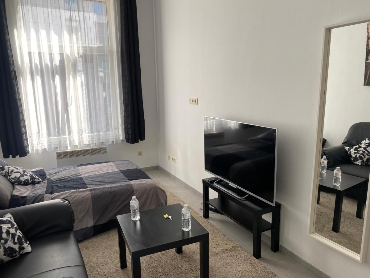Appartement Bruxelles Centre Constitution Экстерьер фото